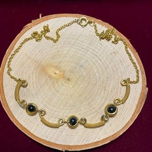 VTG| Gold-tone & Black Necklace 💛🖤✨